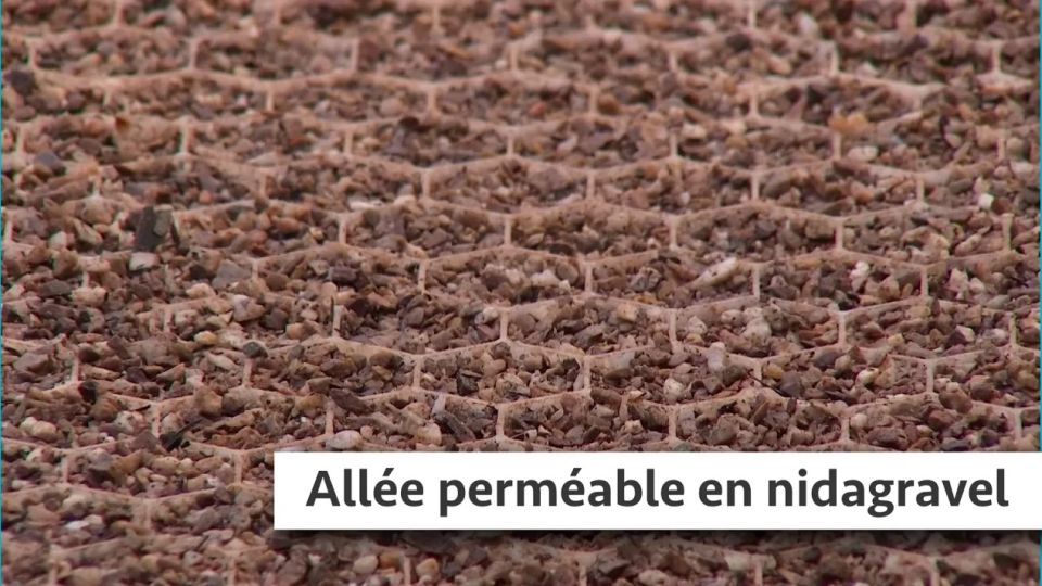 Atelier du jardin : Allée perméable en nidagravel