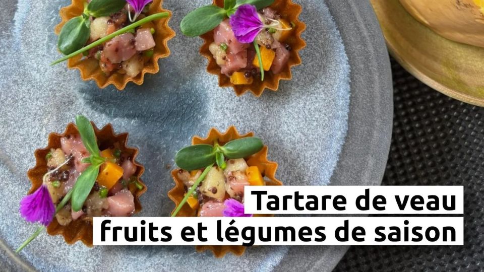 A feu doux : Les Roses #01 Tartare de veau, fruits et légumes de saison