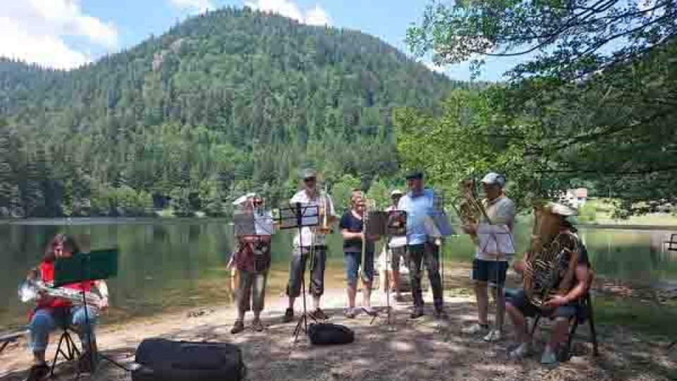 Randonnée musicale autour du lac de Retournemer</BR>