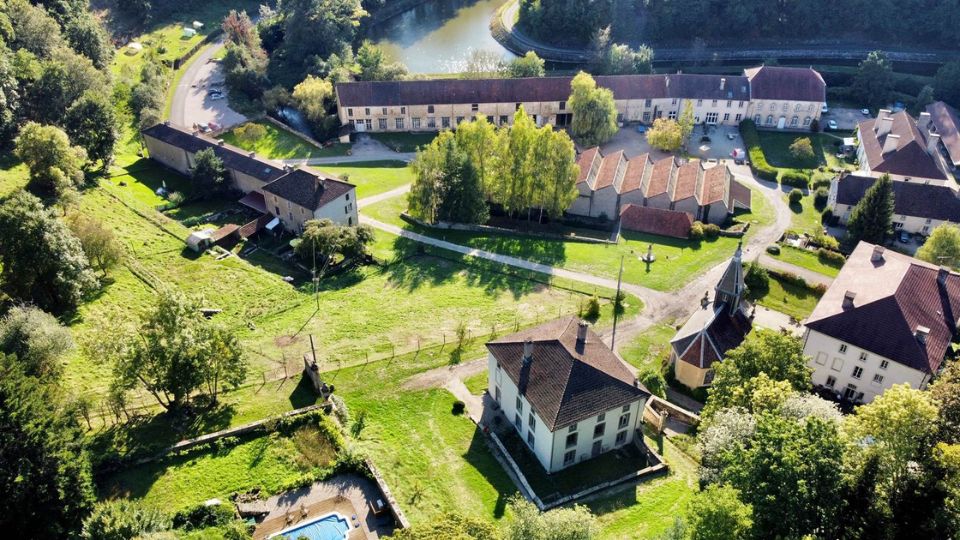 1ères rencontres d'artistes de la Manufacture Royale de Bains du 12 au 15 août