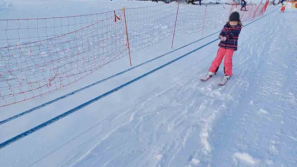 Haut-du-Tôt : les enfants à l'assaut du fil neige !