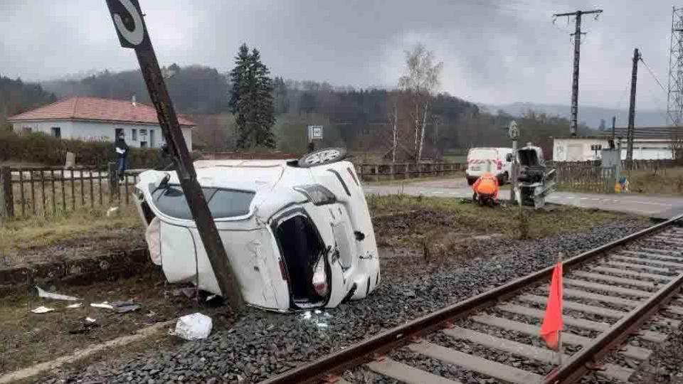 Une automobiliste de 73 ans décède dans une collision avec un TER à Lépanges-sur-Vologne