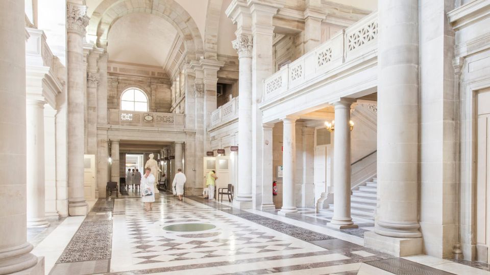 Plombières-les-Bains l'ouverture des thermes repoussée au 27 mai