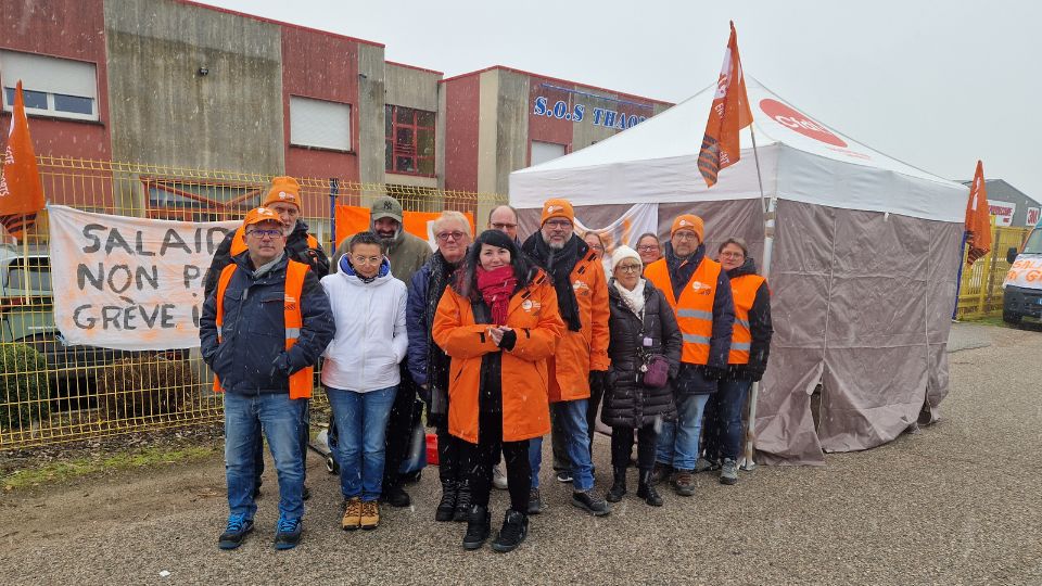 Grève des salariés de MEDI 3F à Thaon-les-Vosges : une vingtaine de personnes mobilisées