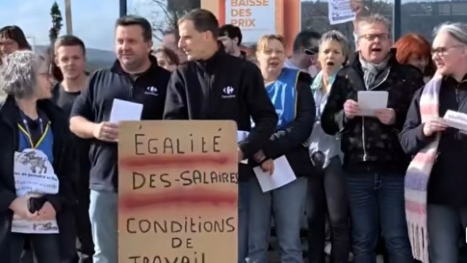 Carrefour de Remiremont : des salariés de l’hypermarché mobilisés 